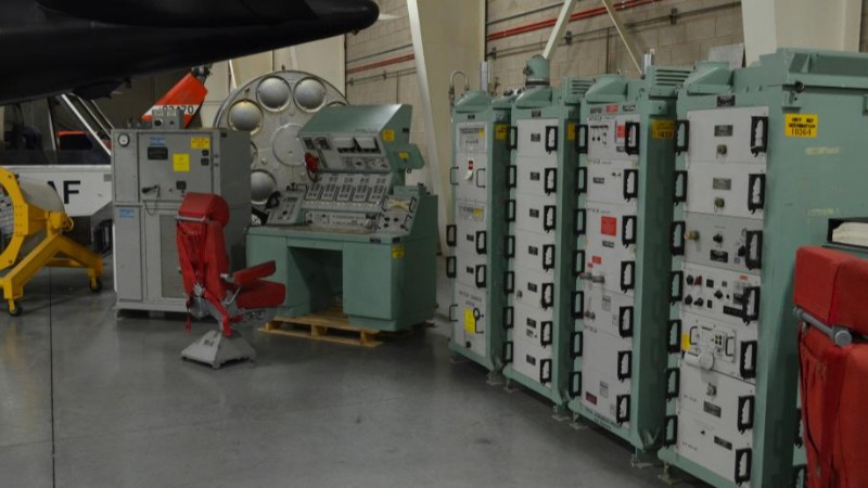 Synthetic Label Durability: A Complete Performance Guide